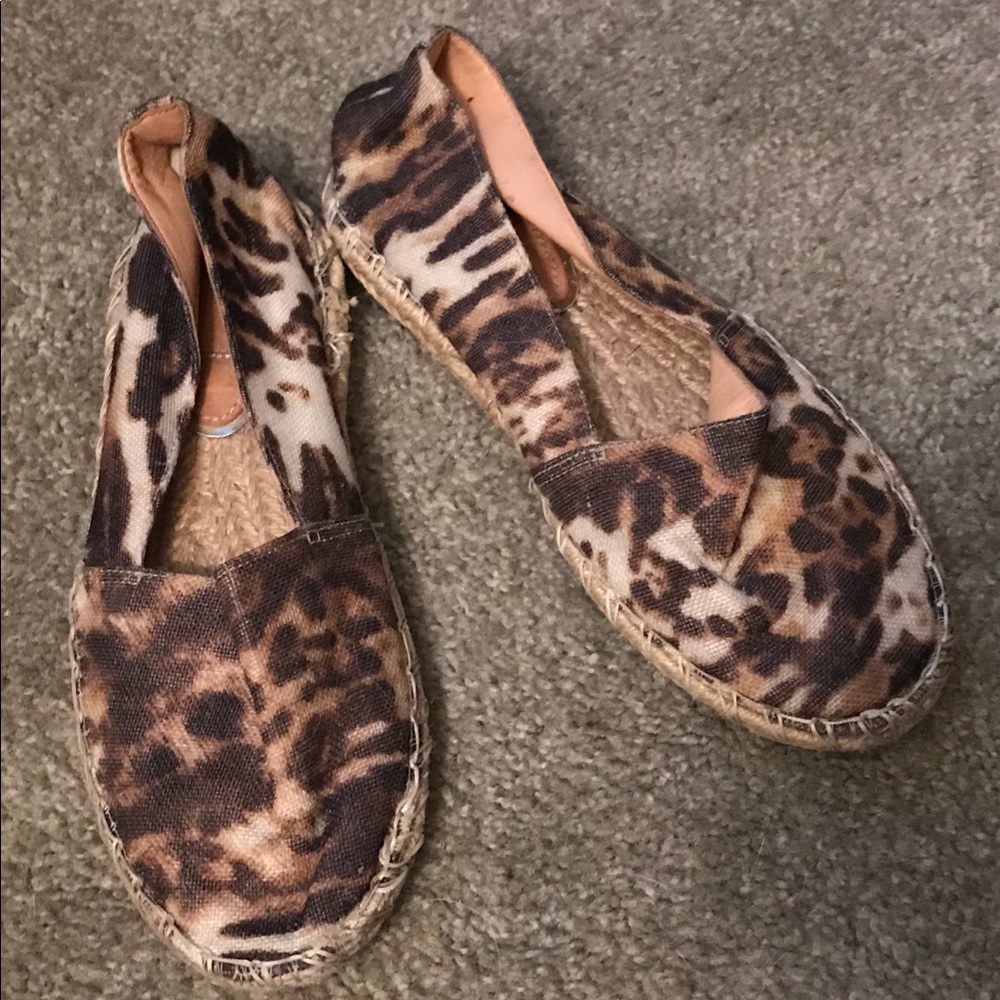 Women’s Cheetah Print Slip Ons